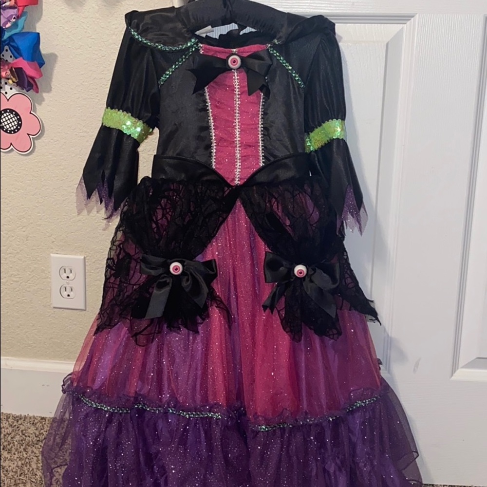 Halloween costume